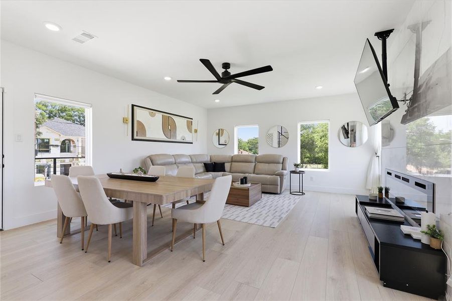 Furnished interior view inside a new home in , Dallas (Image 31).