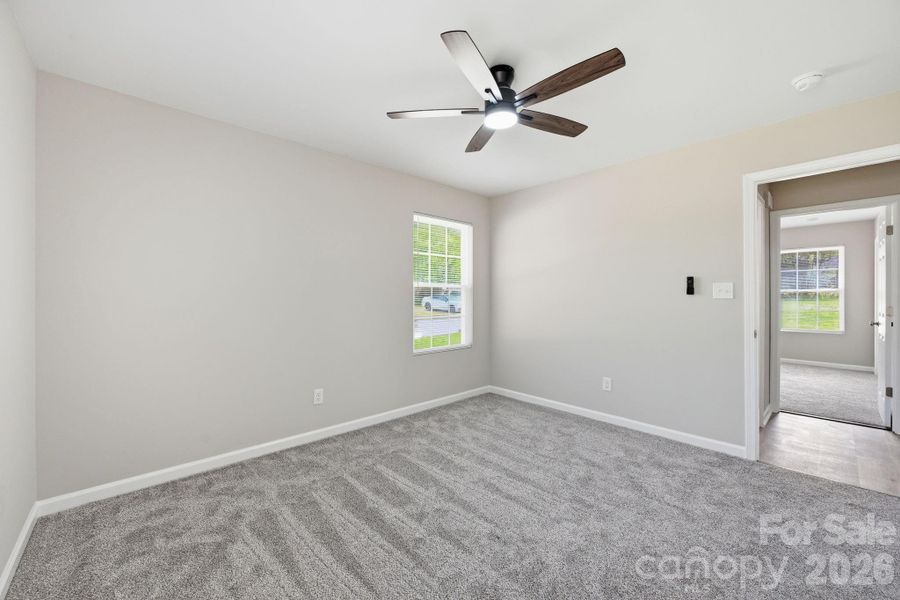 Spacious, unfurnished interior of a new home in , York (Image 27).