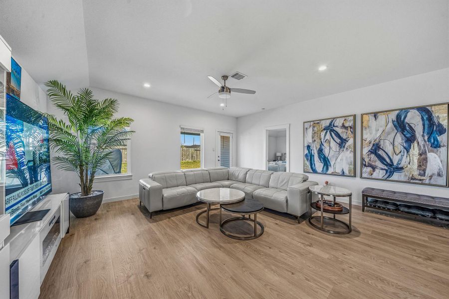 Furnished interior view inside a new home in , Fulshear (Image 10).