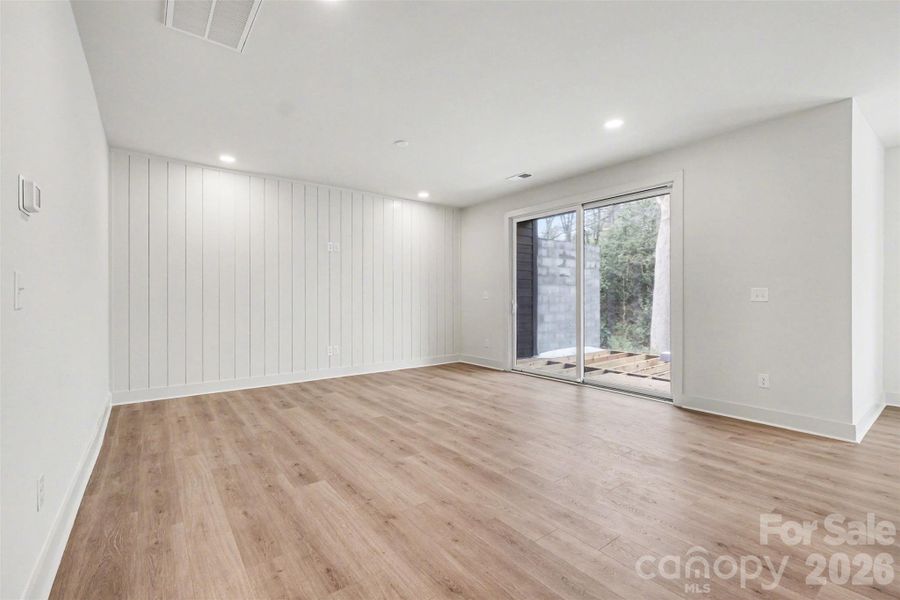 Spacious, unfurnished interior of a new home in , Charlotte (Image 31).