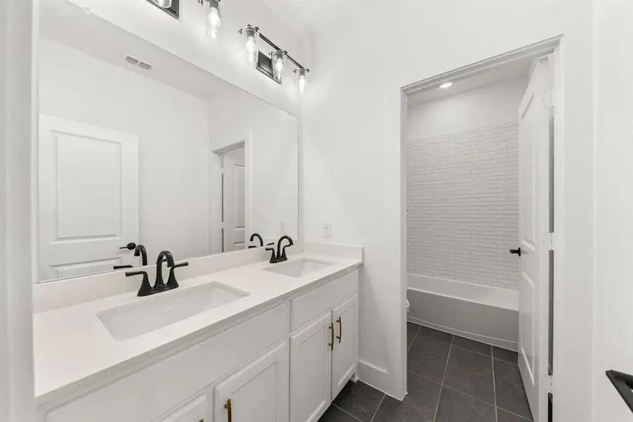 Inspiration Collection 60 at Painted Tree