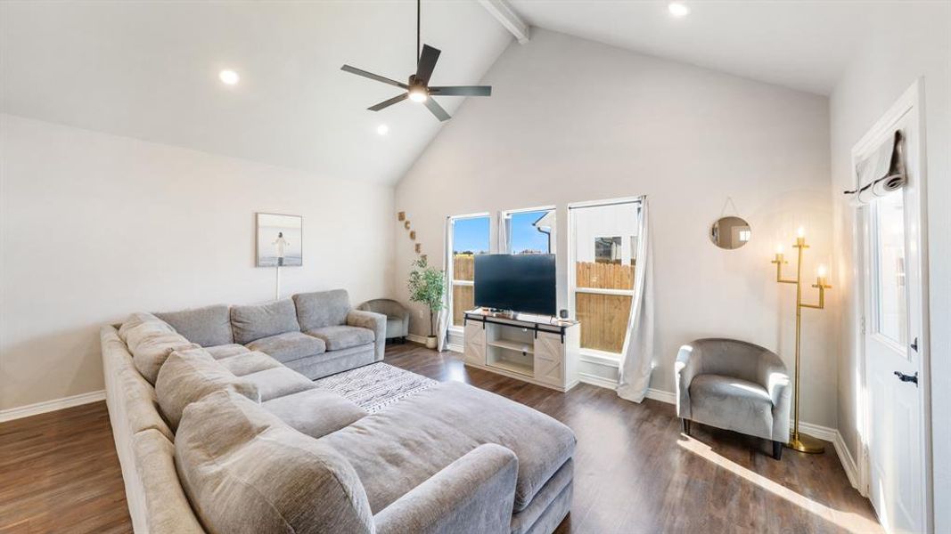 Furnished interior view inside a new home in , Mabank (Image 17).