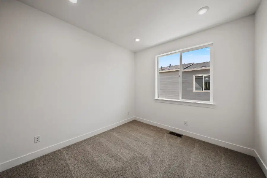 Spacious, unfurnished interior of a new home in Berkeley Villas, Denver (Image 30).