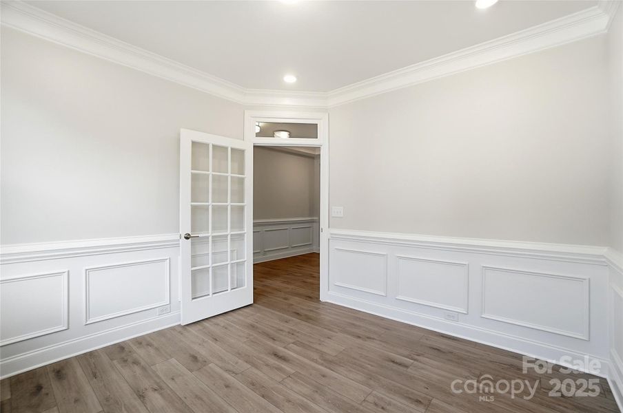 Spacious, unfurnished interior of a new home in Rone Creek, Waxhaw (Image 26). Spacious, unfurnished interior of a new home in Rone Creek, Waxhaw (Image 26).