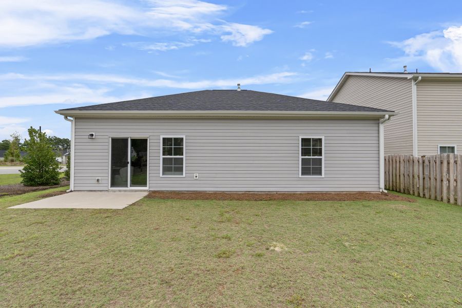 Representative exterior details of a home built from the Spruce A by McGuinn Homes in Reserves at Mill Creek, Columbia (Image 3).