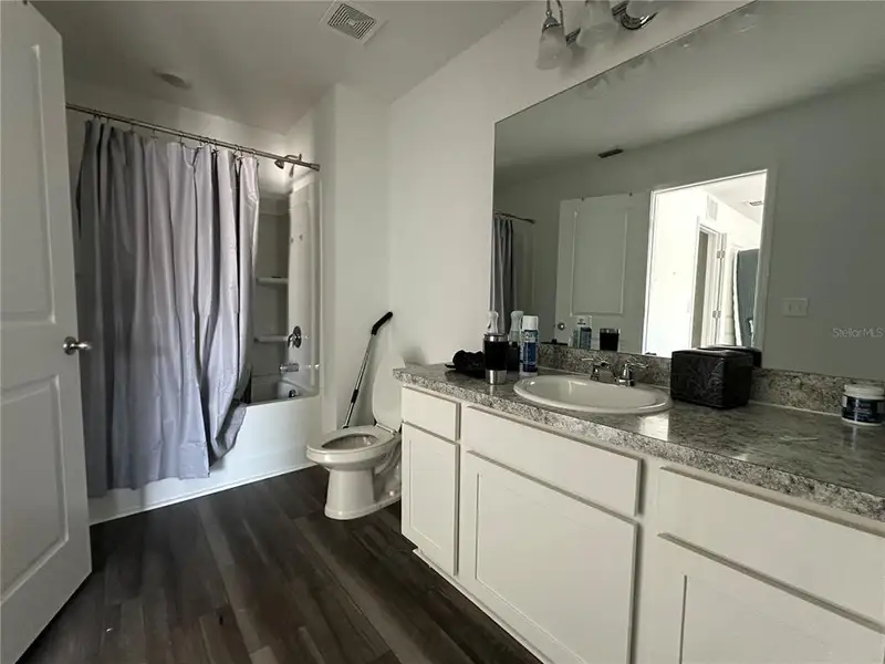 Furnished interior view inside a new home in , Gibsonton (Image 7). Furnished interior view inside a new home in , Gibsonton (Image 7).