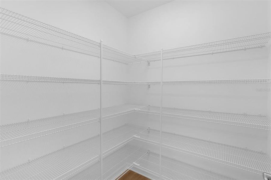 Spacious, unfurnished interior of a new home in , The Villages (Image 23).
