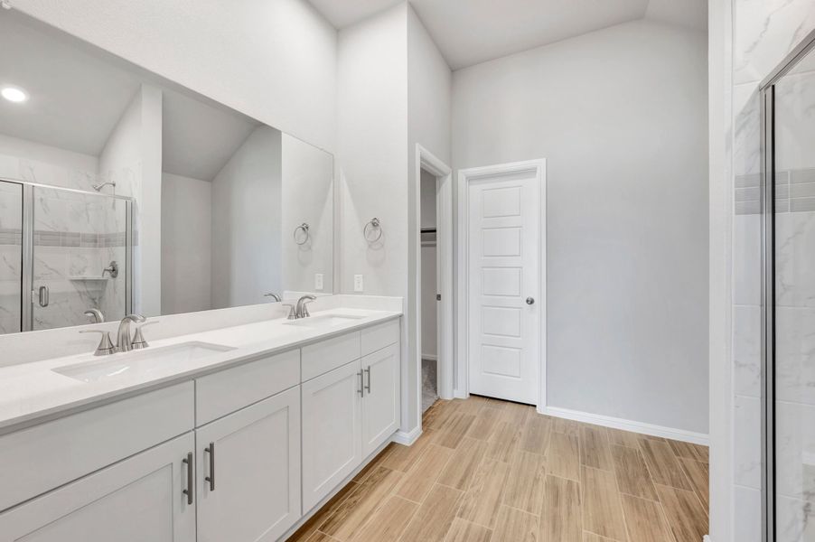 Owner's Bathroom