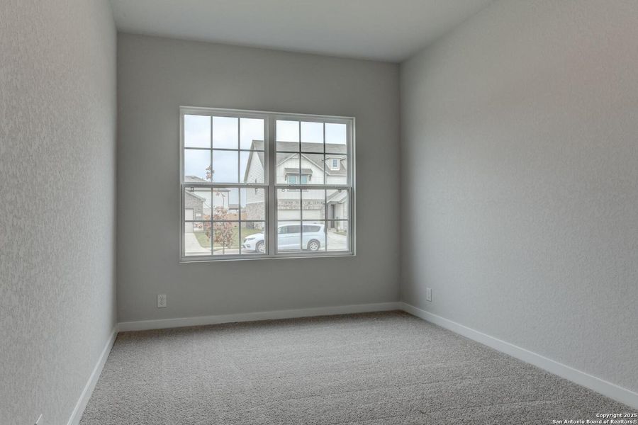 Spacious, unfurnished interior of a new home in Saddlebrook Ranch, Schertz (Image 20).