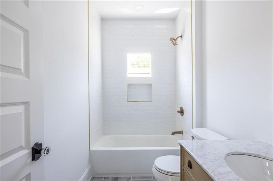 Furnished interior view inside a new home in , Atlanta (Image 14). Furnished interior view inside a new home in , Atlanta (Image 14).