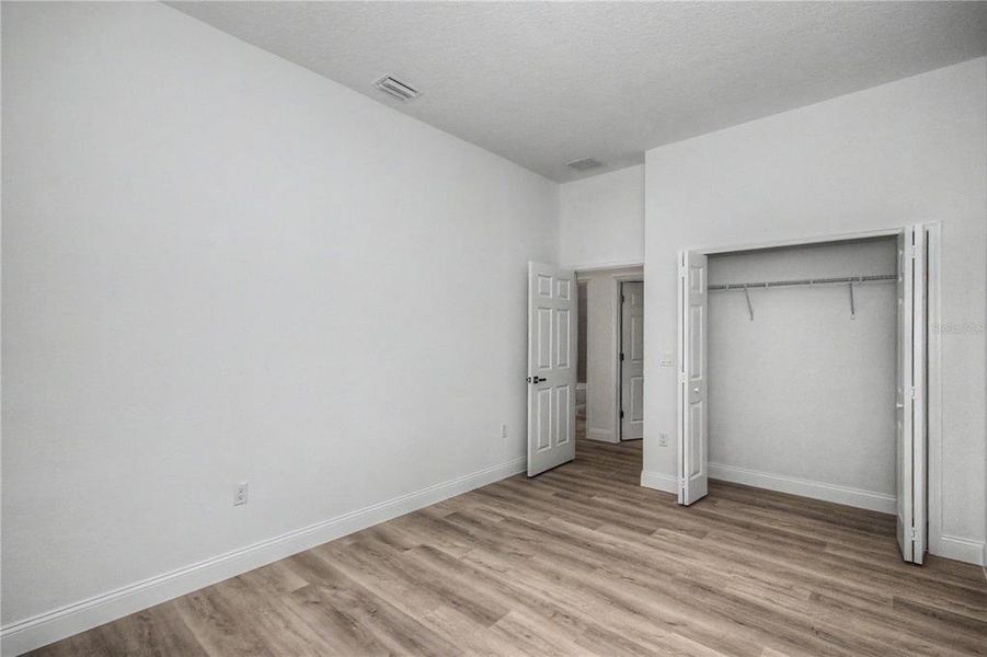 Spacious, unfurnished interior of a new home in , Ocala (Image 52).