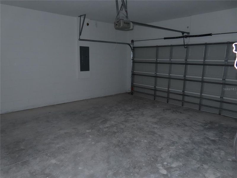 Spacious, unfurnished interior of a new home in , Orlando (Image 21). Spacious, unfurnished interior of a new home in , Orlando (Image 21).