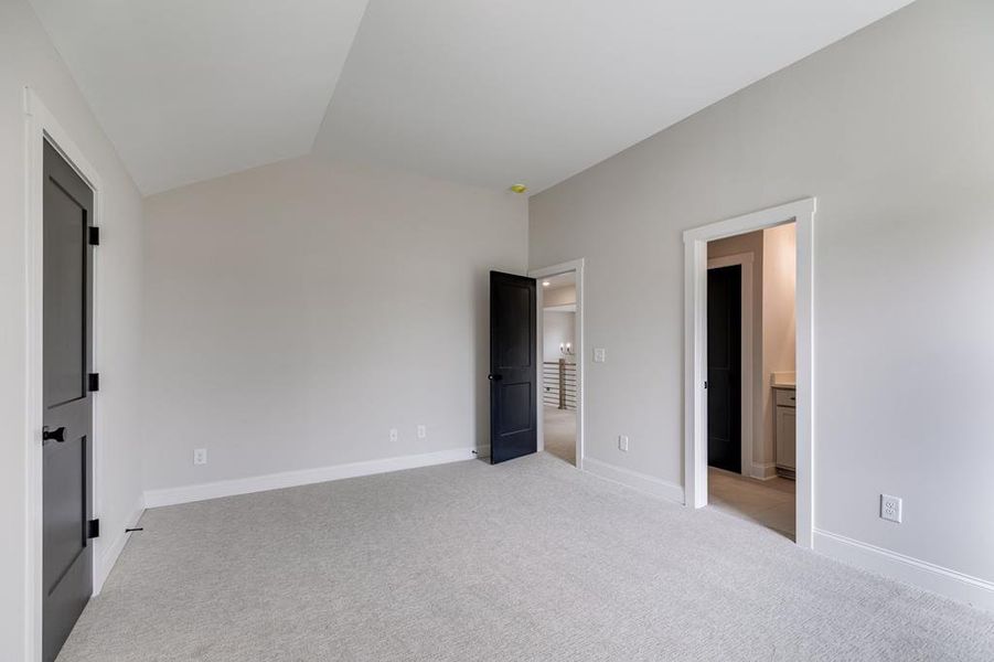 Spacious, unfurnished interior of a new home in Harmon Springs, Carrollton (Image 44).