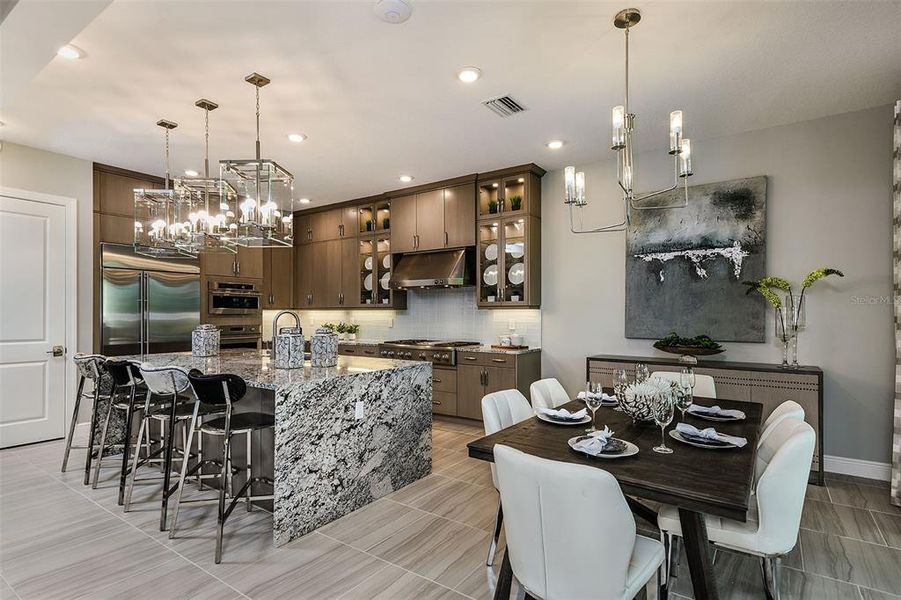 Furnished interior view inside a new home in Cresswind Lakewood Ranch, Lakewood Ranch (Image 14). Furnished interior view inside a new home in Cresswind Lakewood Ranch, Lakewood Ranch (Image 14).