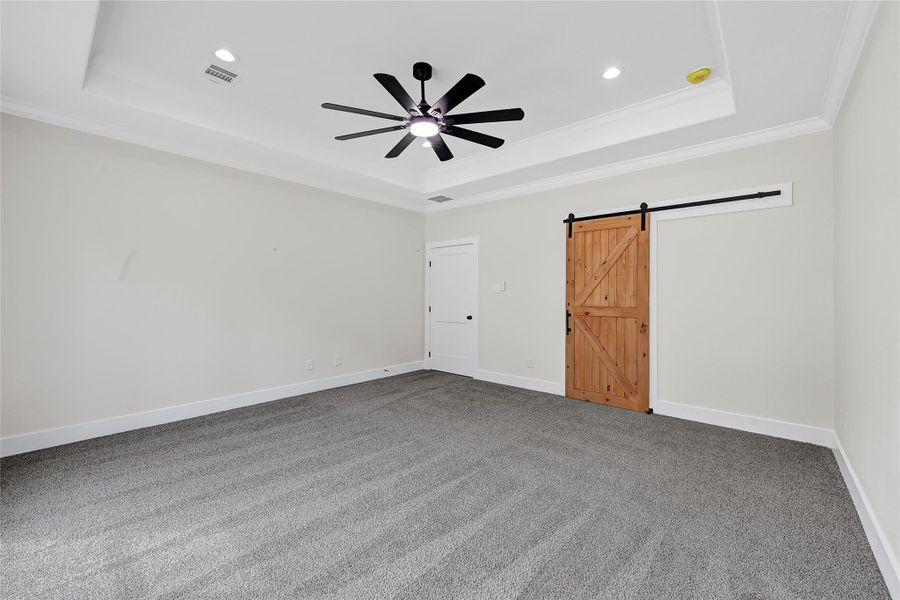 Spacious, unfurnished interior of a new home in , Plantersville (Image 36).