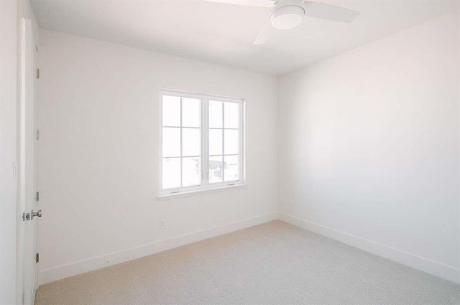Spacious, unfurnished interior of a new home in , Aledo (Image 26).