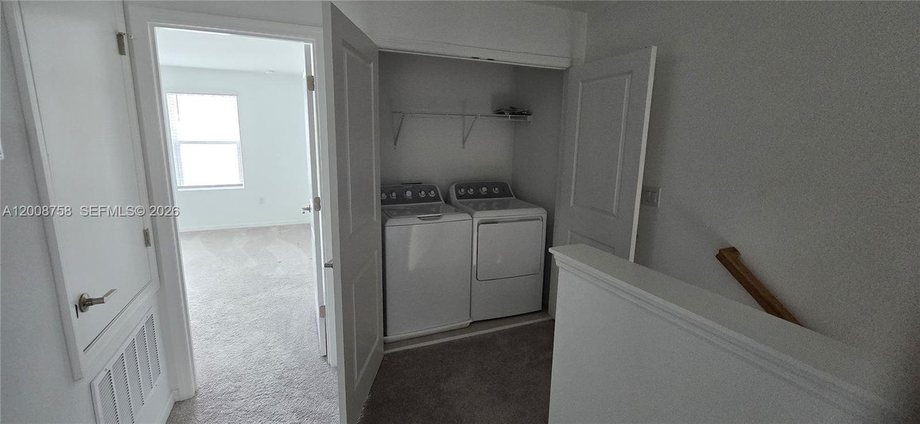 Image 33 of a home in .
