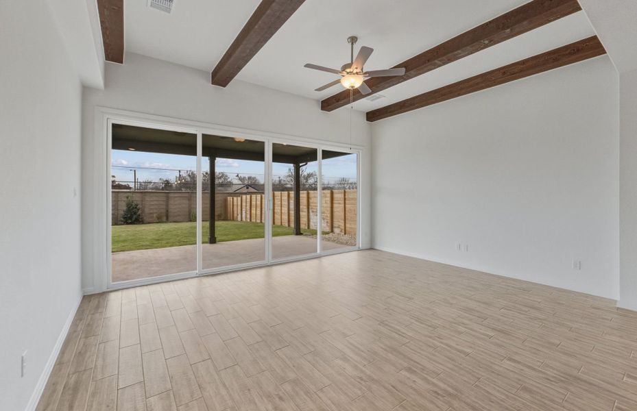 Spacious, unfurnished interior of a new home in Wolf Ranch, Georgetown (Image 14).