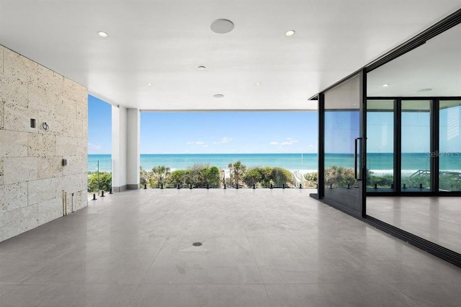 Spacious, unfurnished interior of a new home in , New Smyrna Beach (Image 58).