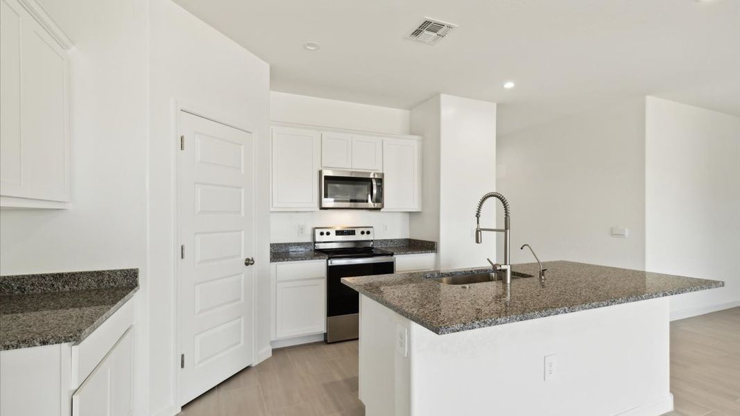 Furnished interior view inside a new home in Sorrento, Maricopa (Image 6).