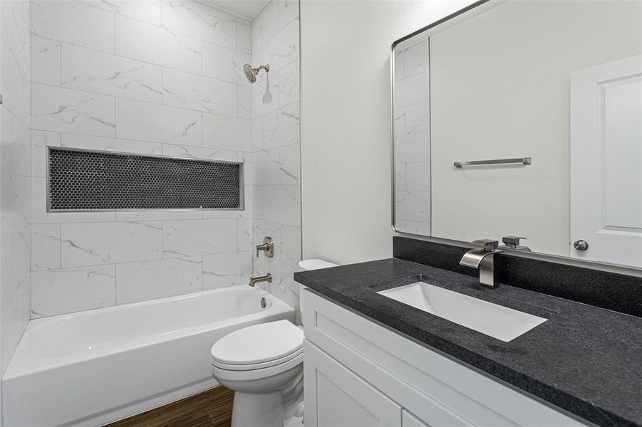 Furnished interior view inside a new home in , Granbury (Image 8).