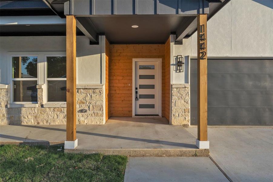 Exterior details and patio area of a home in , Fort Worth (Image 3).