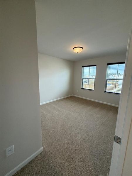 Spacious, unfurnished interior of a new home in , Acworth (Image 34).