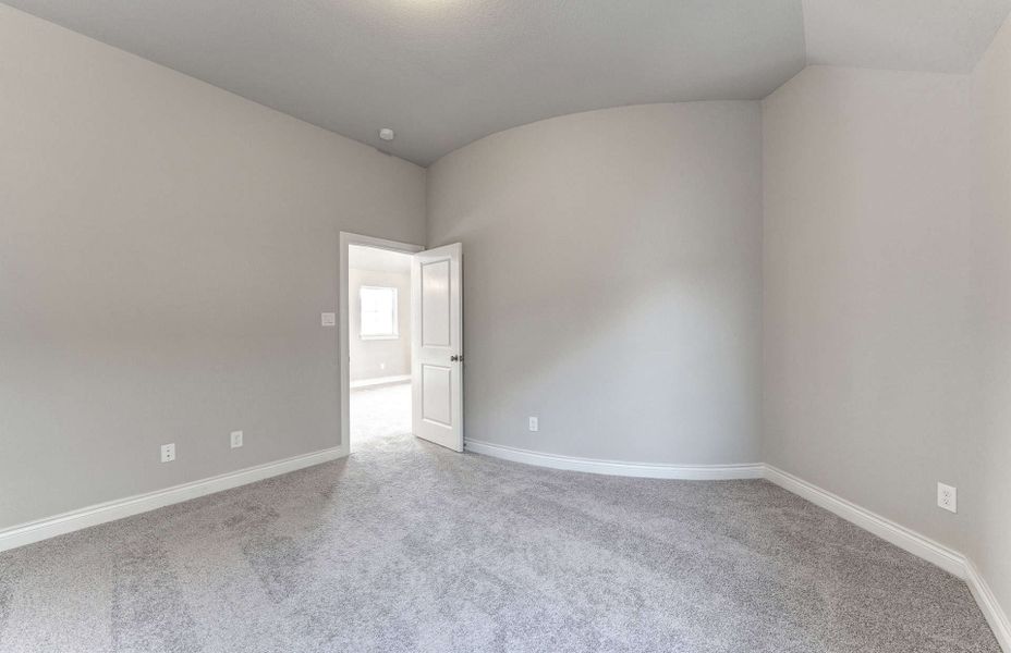 Spacious, unfurnished interior of a new home in Artavia 70′, Conroe (Image 41).