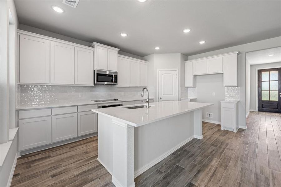 Furnished interior view inside a new home in Fairview Meadows, Rhome (Image 11). Furnished interior view inside a new home in Fairview Meadows, Rhome (Image 11).