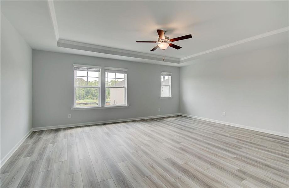Spacious, unfurnished interior of a new home in Enclave at Evergreen, Fairburn (Image 31).