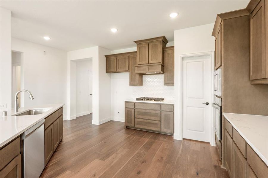 Furnished interior view inside a new home in Bear Creek Classic 60, Lavon (Image 24). Furnished interior view inside a new home in Bear Creek Classic 60, Lavon (Image 24).