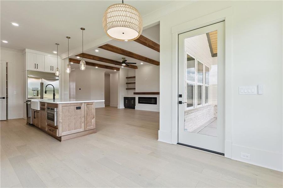 Image 84 of a home in .