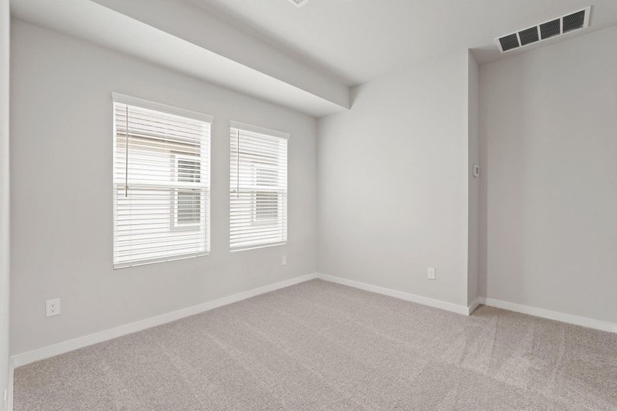 Spacious, unfurnished interior of a new home in Grand Oaks Village, Houston (Image 16). Spacious, unfurnished interior of a new home in Grand Oaks Village, Houston (Image 16).
