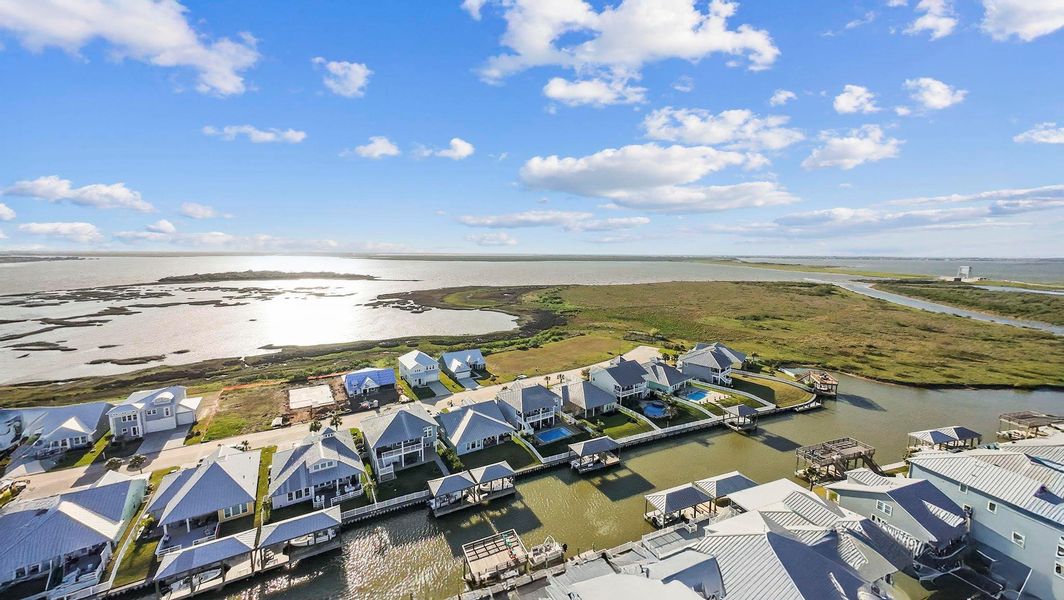 Image 6 of a home in Grand Cay Harbour.