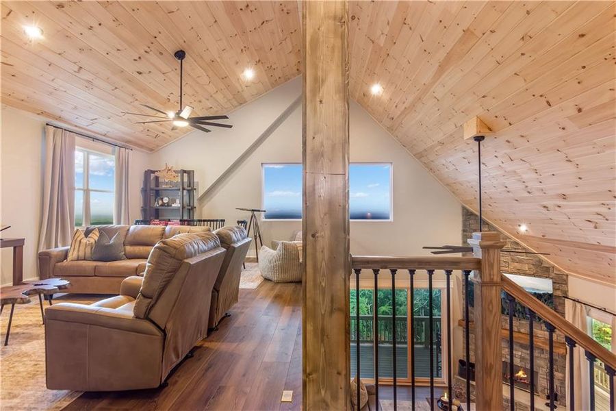 Image 69 of a home in .