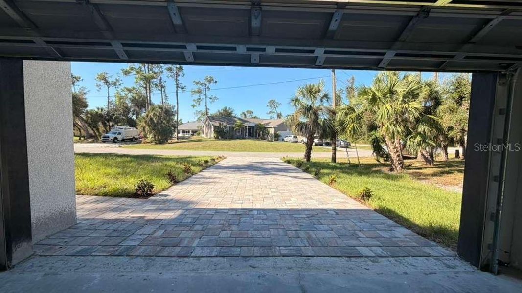 Exterior details and patio area of a home in , North Port (Image 3).