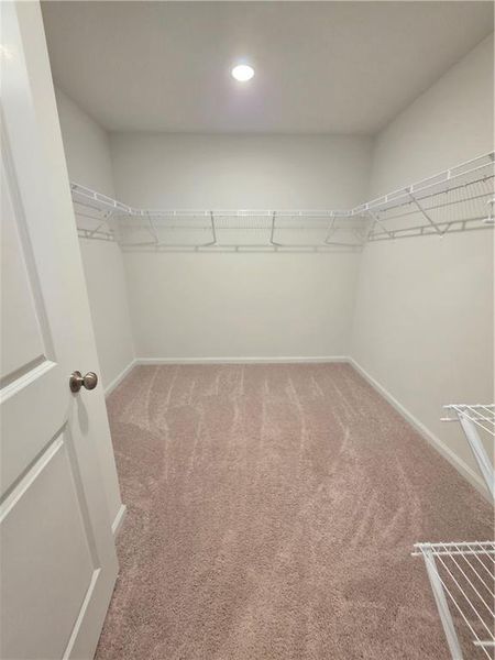 Spacious, unfurnished interior of a new home in Alcovy Trace, Lawrenceville (Image 18).