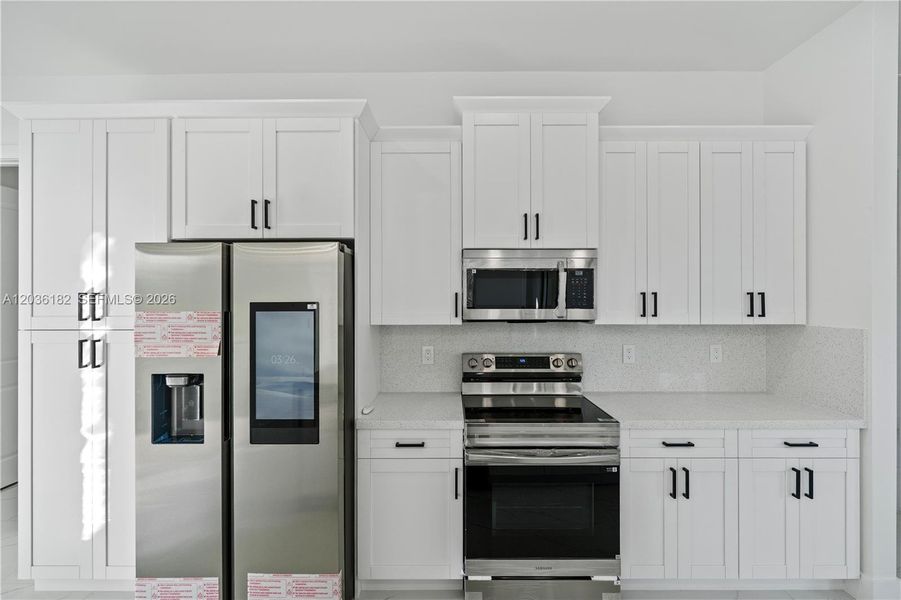 Furnished interior view inside a new home in , Lehigh Acres (Image 4).