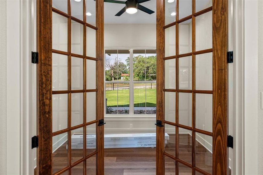 Spacious, unfurnished interior of a new home in , Tolar (Image 24). Spacious, unfurnished interior of a new home in , Tolar (Image 24).