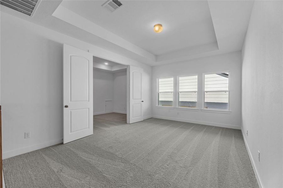 Spacious, unfurnished interior of a new home in Sienna, Missouri City (Image 16). Spacious, unfurnished interior of a new home in Sienna, Missouri City (Image 16).