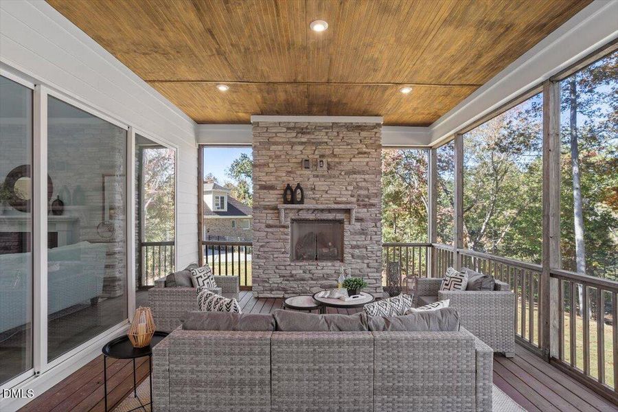 26-248 Ashford Dr [2609363]_26