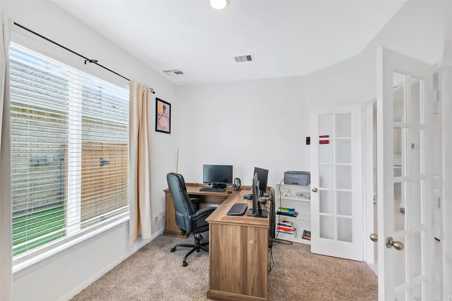 Furnished interior view inside a new home in , Katy (Image 5).