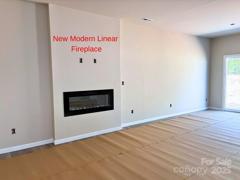 Spacious, unfurnished interior of a new home in , Charlotte (Image 10).