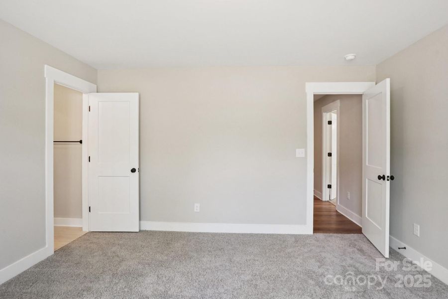 Spacious, unfurnished interior of a new home in , Rock Hill (Image 17).