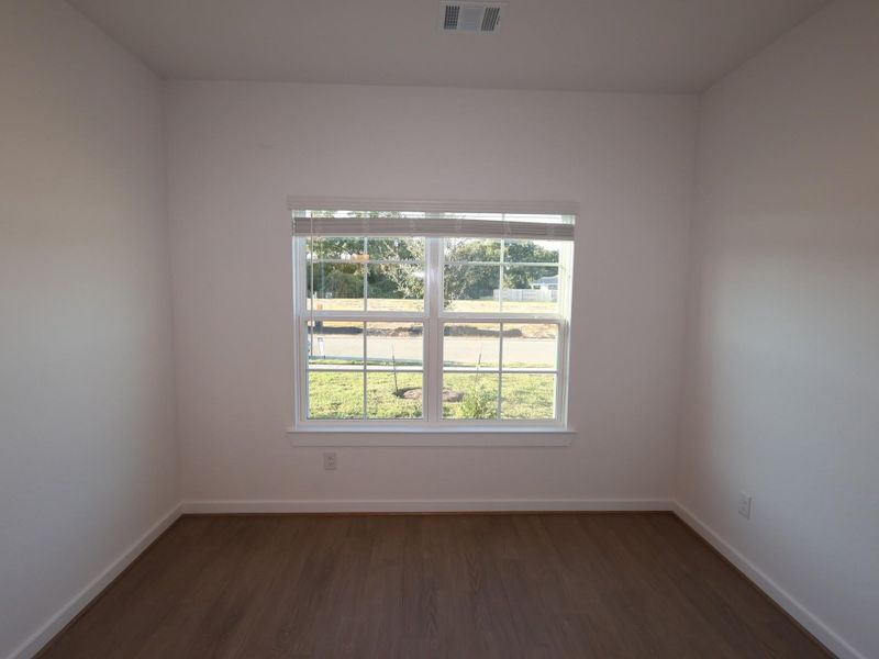 Spacious, unfurnished interior of a new home in Summerview, Fulshear (Image 33). Spacious, unfurnished interior of a new home in Summerview, Fulshear (Image 33).