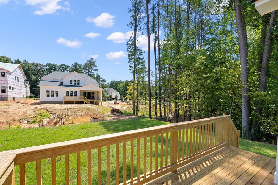 Representative exterior details of a home built from the The Emerson by RobuckHomes in Stonehenge, Raleigh (Image 64).
