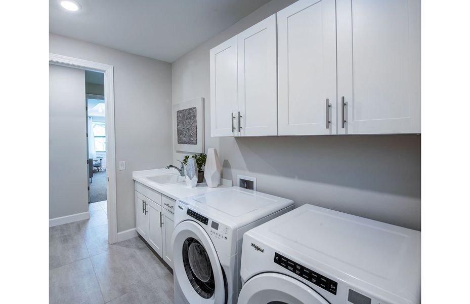 Optional cabinets for additional storage