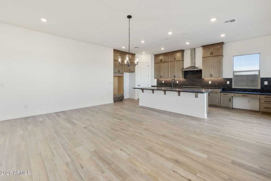 GREAT ROOM / KITCHEN