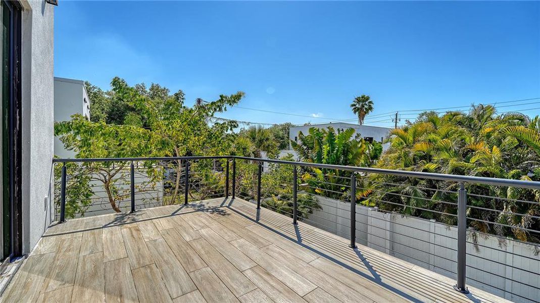 Exterior details and patio area of a home in , Sarasota (Image 27).