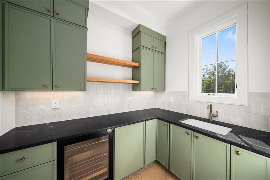 Image 60 of a home in .